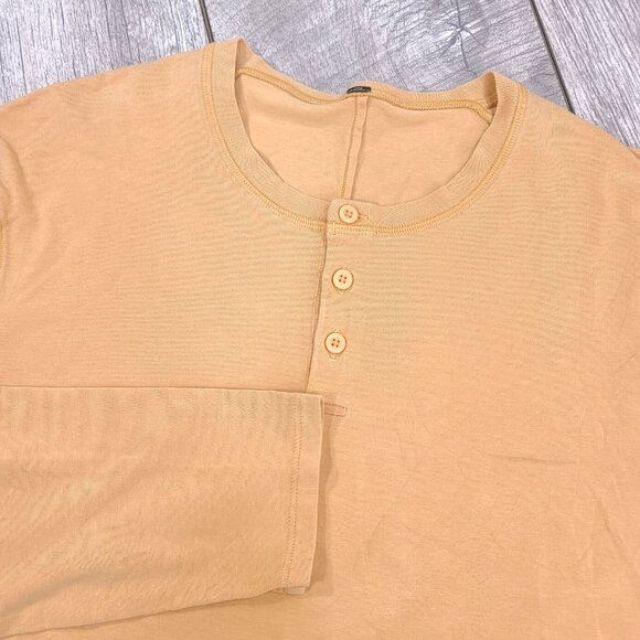 Lululemon Shirt Mens Medium Yellow 5 Year Basic Henley Long Sleeve Stretch Top - Picture 1 of 6
